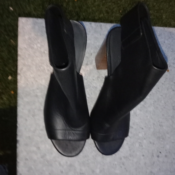 Vince Faye Open Toe Leather Booties - Picture 3 of 10